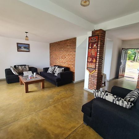 Hello Kandy Homestay Exterior foto